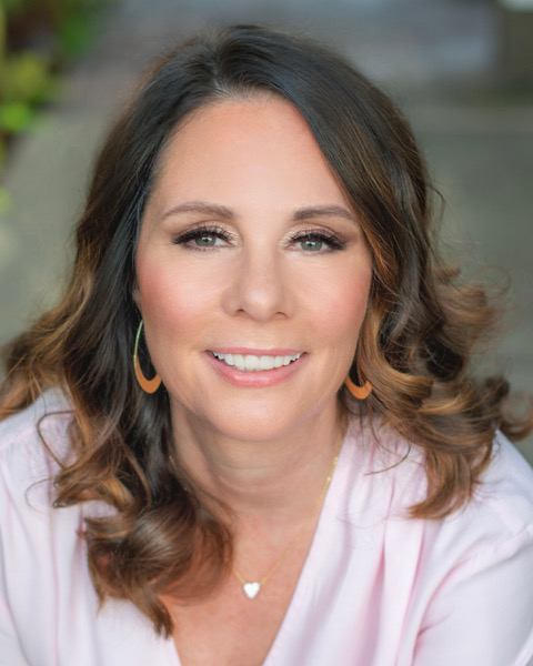 Hannah – New Headshot